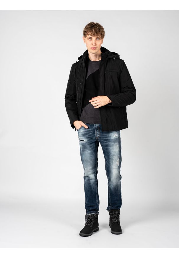 Geox Kurtka "Kennet" | M2620L T2882 | Mężczyzna | Czarny. Okazja: na co dzień. Kolor: czarny. Materiał: poliester. Styl: elegancki, casual