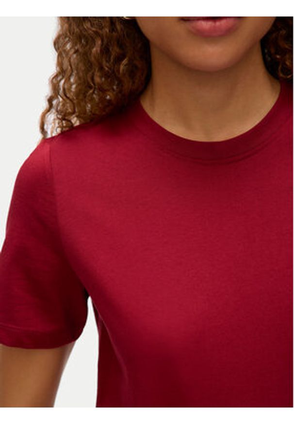 Vero Moda T-Shirt Paulina 10316991 Czerwony Regular Fit. Kolor: czerwony. Materiał: bawełna