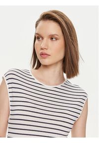 United Colors of Benetton - United Colors Of Benetton T-Shirt 3NRAD107J Granatowy Regular Fit. Kolor: niebieski. Materiał: wiskoza #4