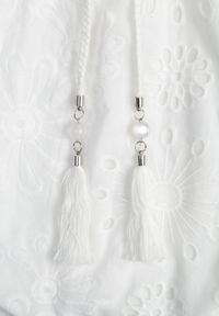 Born2be - Biała Bawełniana Sukienka Mini z Haftowanej Tkaniny z Koronką Telvia. Kolor: biały. Materiał: bawełna, tkanina, koronka. Wzór: koronka, haft. Długość: mini #7