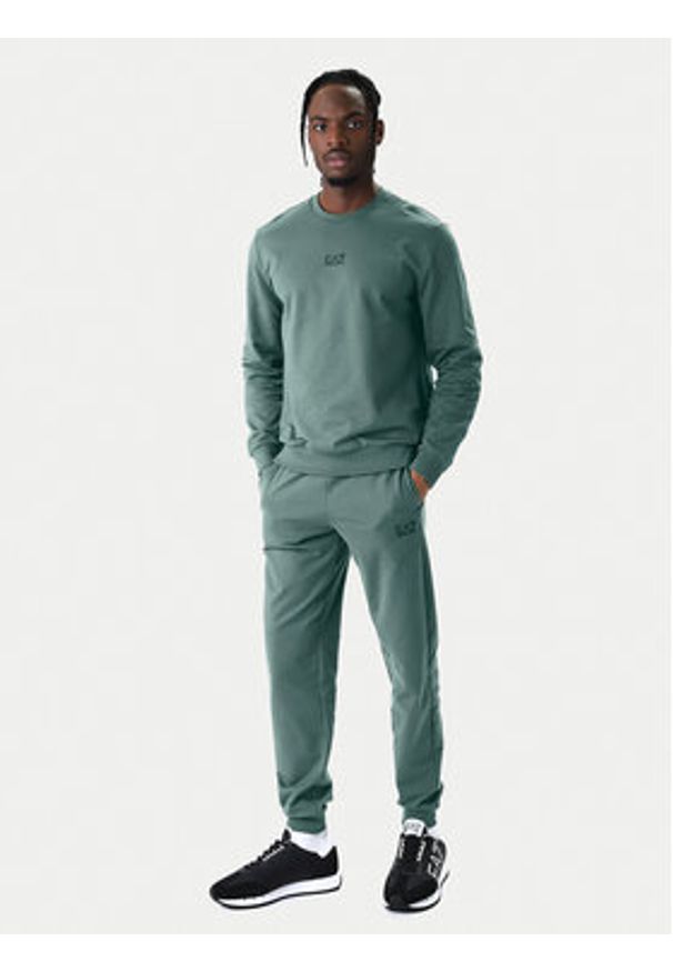 EA7 Emporio Armani Bluza 8NPM30 PJVRZ U7260 Zielony Regular Fit. Kolor: zielony. Materiał: bawełna