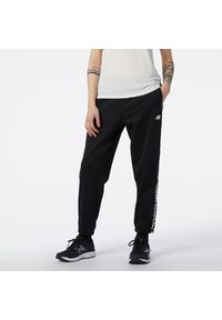 Spodnie damskie New Balance WP13176BK – czarne. Kolor: czarny. Materiał: dresówka, poliester, skóra, tkanina