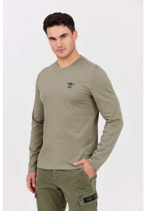 Aeronautica Militare - AERONAUTICA MILITARE Zielony męski longsleeve z drobnym logo. Kolor: zielony. Materiał: bawełna. Długość rękawa: długi rękaw. Długość: długie