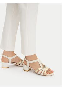 Lasocki Sandały CEO-25F575-1 Biały. Kolor: biały. Materiał: skóra #2