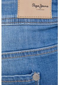 Pepe Jeans szorty jeansowe SIOUXIE damskie gładkie medium waist. Okazja: na co dzień. Kolor: niebieski. Materiał: denim. Wzór: gładki. Styl: casual