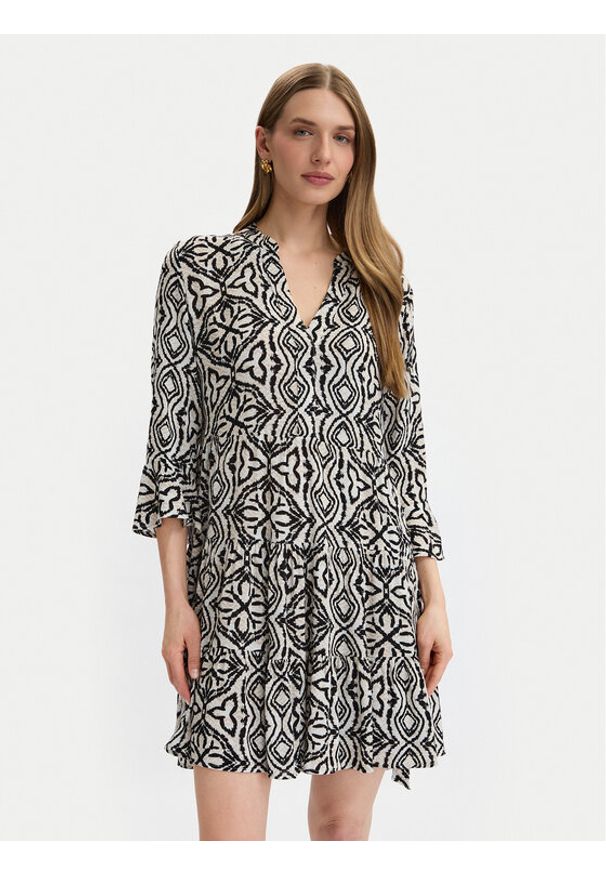 Vero Moda Sukienka codzienna Menny 10341543 Czarny Regular Fit. Okazja: na co dzień. Kolor: czarny. Materiał: wiskoza. Typ sukienki: proste. Styl: casual