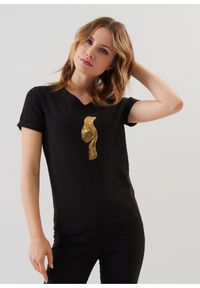 Ochnik - Czarny T-shirt damski z aplikacją wilgi. Okazja: na co dzień. Kolor: czarny. Materiał: bawełna. Długość: krótkie. Wzór: aplikacja. Styl: casual #1