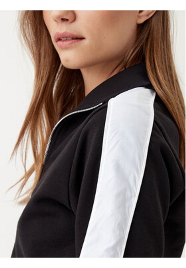 Hugo - HUGO Bluza Dobine 50531178 Czarny Regular Fit. Kolor: czarny. Materiał: bawełna