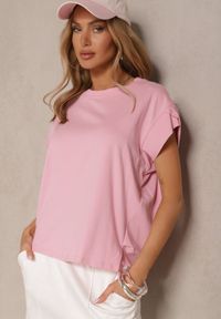Renee - Różowy Bawełniany T-shirt z Rozcięciami przy Rękawach Katilana. Okazja: na co dzień. Kolor: różowy. Materiał: bawełna. Styl: klasyczny, casual