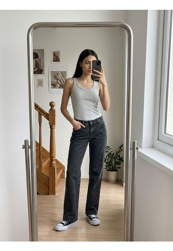 Sinsay - Jeansy straight low waist - czarny. Kolor: czarny