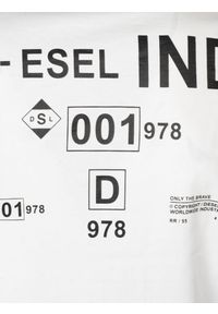 Diesel T-Shirt "T-Diegos" | A00827-0HAYU-100 | Mężczyzna | Biały. Okazja: na co dzień. Kolor: biały. Materiał: bawełna. Wzór: nadruk. Styl: casual