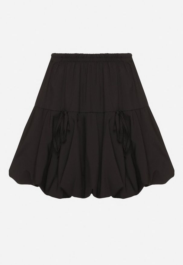 Born2be - Czarna Rozkloszowana Spódnica z Kokardami Ulavira. Okazja: na co dzień. Kolor: czarny. Wzór: aplikacja. Styl: elegancki, casual