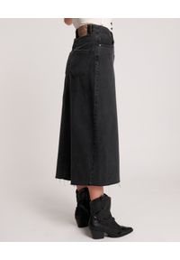 ONETEASPOON - Czarna spódnica midi Rocko Mid Waist. Kolor: czarny. Materiał: bawełna. Wzór: aplikacja