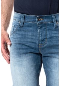 Mustang - SPODENKI MĘSKIE MUSTANG 5 Pocket Short DENIM BLUE 1007108 5000 783. Materiał: denim