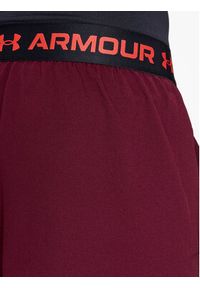 Under Armour Szorty sportowe Ua Vanish Woven 6In Shorts 1373718 Bordowy Fitted Fit. Kolor: czerwony. Materiał: syntetyk. Styl: sportowy #5