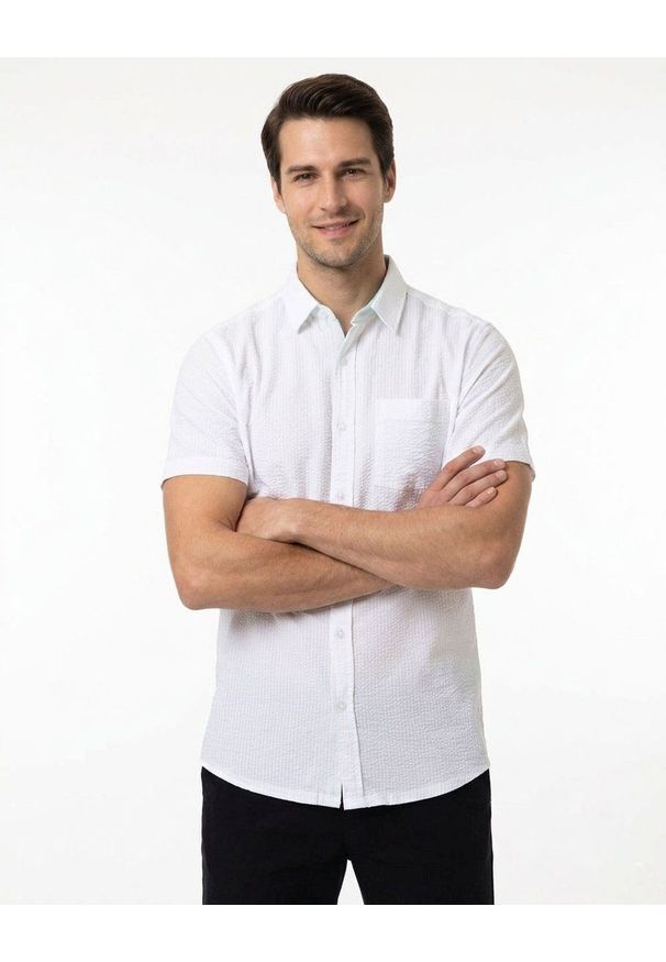 Weekendowa Koszula Męska z Kory Bawełnianej - Brave Soul - Biała. Kolor: biały. Materiał: bawełna. Styl: sportowy