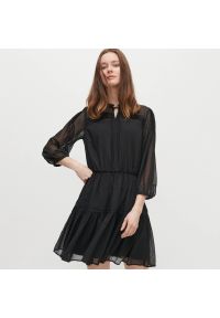 Reserved - Sukienka z tkaniny plumeti - Czarny. Kolor: czarny. Materiał: tkanina #1