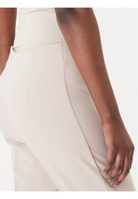 Rinascimento Spodnie materiałowe CFC0128641003 Beżowy Slim Fit. Kolor: beżowy. Materiał: materiał #4