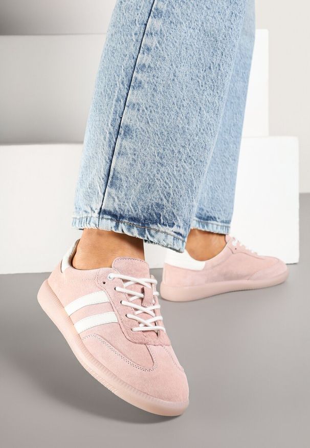 Renee - Różowe Płaskie Sneakersy ze Skóry Naturalnej z Ozdobnymi Paskami Nelarielis. Okazja: na co dzień, na spacer. Zapięcie: pasek. Kolor: różowy. Materiał: skóra. Wzór: paski. Obcas: na obcasie. Wysokość obcasa: niski. Sport: turystyka piesza