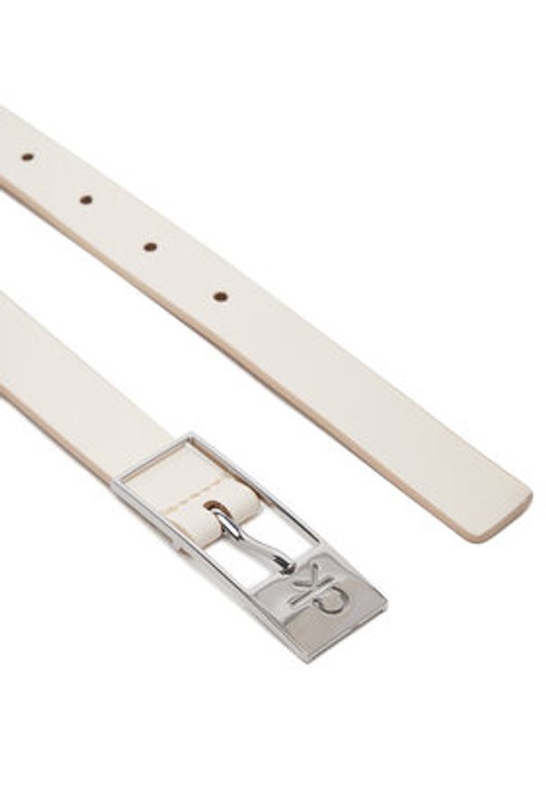 Calvin Klein Pasek Damski Ck Cut Square Buckle 2.0 K60K613155 Biały. Kolor: biały. Materiał: skóra