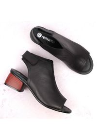 Skórzane komfortowe sandały damskie na obcasie na rzep Remonte R8770-01 czarne. Zapięcie: rzepy. Kolor: czarny. Materiał: skóra. Obcas: na obcasie. Wysokość obcasa: średni #11