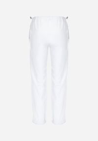 Born2be - Białe Bawełniane Spodnie z Gumką w Pasie Vemivi. Kolor: biały. Materiał: bawełna. Wzór: gładki #5