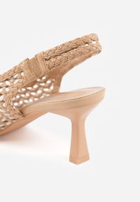 Renee - Ciemnobeżowe Plecione Czółenka Slingback na Szpilce z Ażurową Cholewką Hibiscae. Okazja: na co dzień. Kolor: beżowy. Materiał: jeans. Szerokość cholewki: normalna. Wzór: ażurowy. Sezon: wiosna. Obcas: na szpilce. Styl: elegancki, casual, wizytowy #5