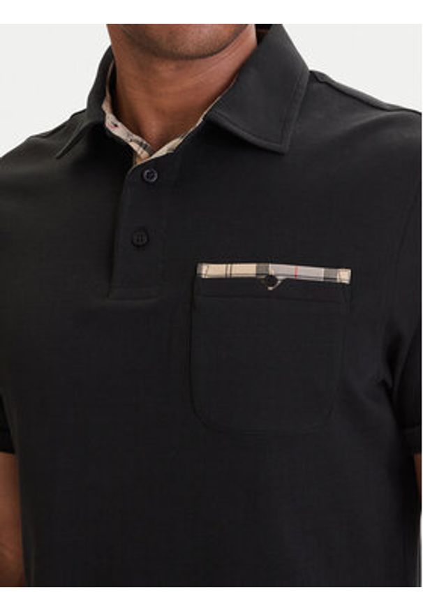 Barbour Polo Premium Corpatch MML1496BK31 Czarny Tailored Fit. Typ kołnierza: polo. Kolor: czarny. Materiał: bawełna