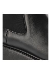 Czarne Botki Carinii Stylowe Wsuwane Workery Damskie. Okazja: na co dzień. Zapięcie: bez zapięcia. Kolor: czarny. Materiał: skóra. Styl: elegancki #4