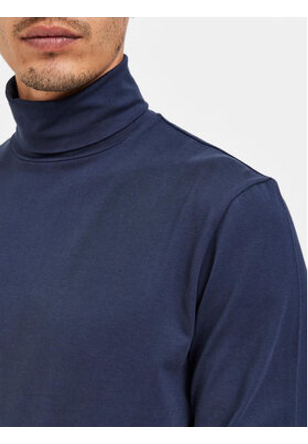 Selected Homme Golf Rory 16081962 Granatowy Regular Fit. Typ kołnierza: golf. Kolor: niebieski. Materiał: bawełna