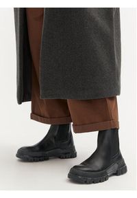 Weekend Max Mara Sztyblety Ellisse 2425796035600 Czarny. Kolor: czarny. Materiał: skóra