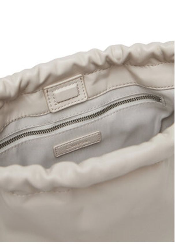 Calvin Klein Jeans Torebka Drawstring Crossbody26 LV04K3060G Biały. Kolor: biały. Materiał: skórzane