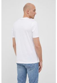 BOSS - Boss T-shirt bawełniany kolor biały z nadrukiem. Okazja: na co dzień. Kolor: biały. Materiał: bawełna. Wzór: nadruk. Styl: casual