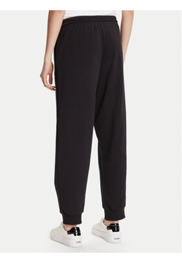 EA7 Emporio Armani Spodnie dresowe 7W000418 AF12473 MC021 Czarny Regular Fit. Kolor: czarny. Materiał: bawełna