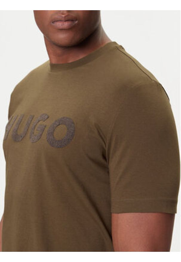 Hugo - HUGO T-Shirt Dulivio 50542737 Brązowy Regular Fit. Kolor: brązowy. Materiał: bawełna