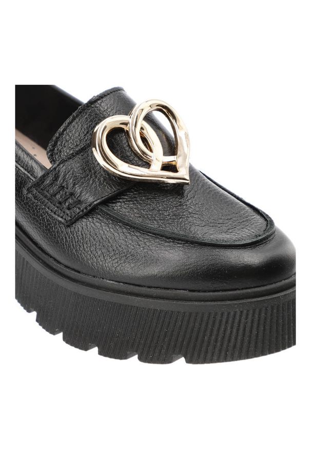 Czarne Półbuty Armodo Eleganckie Buty Damskie. Okazja: na co dzień, na spotkanie biznesowe. Kolor: czarny. Materiał: skóra. Obcas: na obcasie. Styl: elegancki. Wysokość obcasa: średni