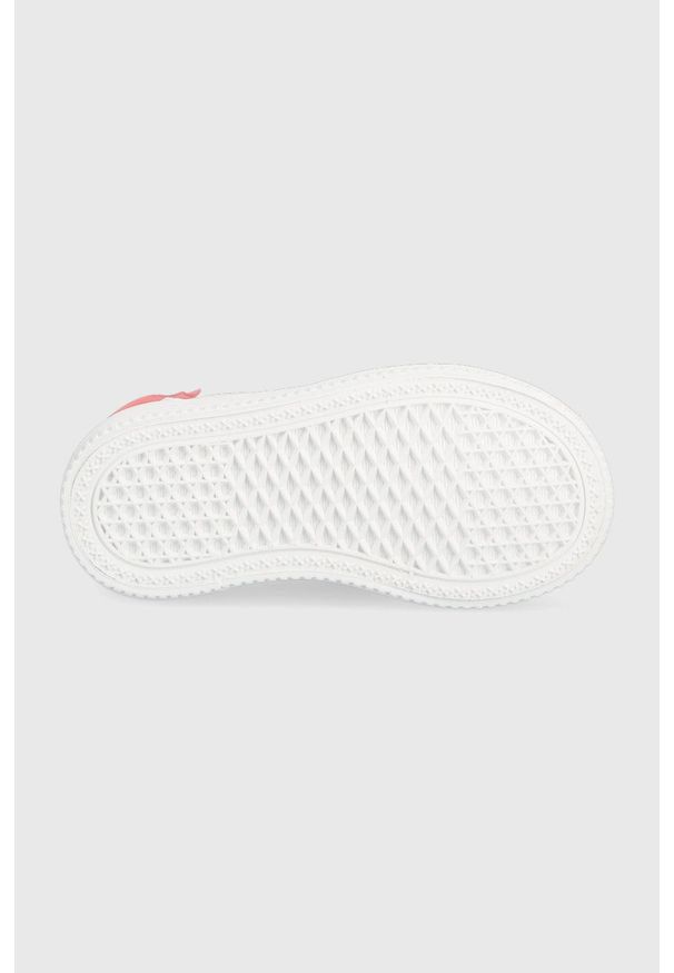 Big-Star - Big Star sneakersy dziecięce kolor biały. Nosek buta: okrągły. Zapięcie: rzepy. Kolor: biały