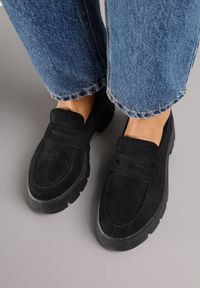 Born2be - Czarne Mokasyny na Grubej Podeszwie Samil. Kolor: czarny. Styl: klasyczny #6