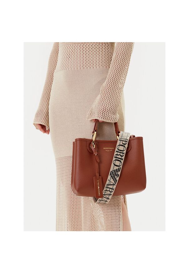 Torebka Emporio Armani. Kolor: brązowy