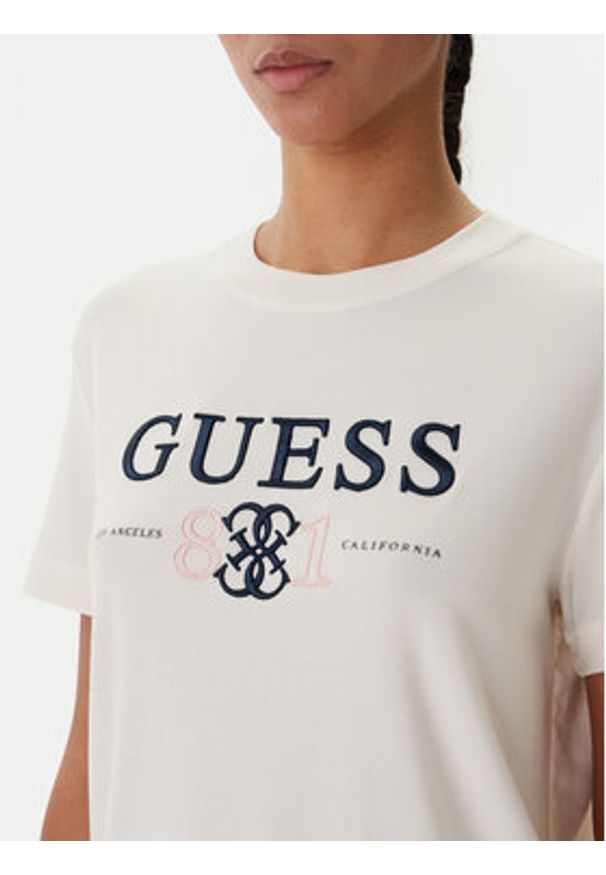 Guess T-Shirt V6RI13 KD772 Écru Regular Fit. Kolor: kremowy. Materiał: lyocell