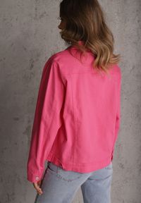 Renee - Fuksjowa Jeansowa Kurtka z Bawełny Perilopei. Okazja: na co dzień. Kolekcja: plus size. Kolor: różowy. Materiał: bawełna, jeans. Styl: casual #4