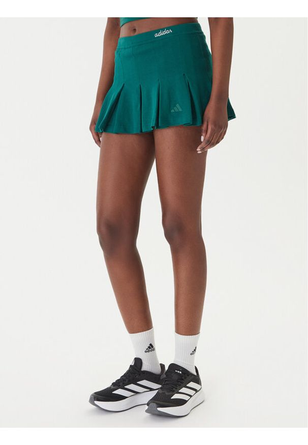 Adidas - adidas Spódnica plisowana Seasonal Essentials Colorpop KC3939 Zielony Loose Fit. Kolor: zielony. Materiał: bawełna