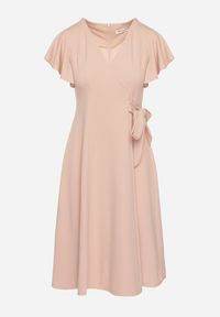 Born2be - Różowa Rozkloszowana Sukienka Kopertowa z Wiązaniem w Talii Dannila. Kolor: różowy. Wzór: aplikacja. Typ sukienki: kopertowe #7