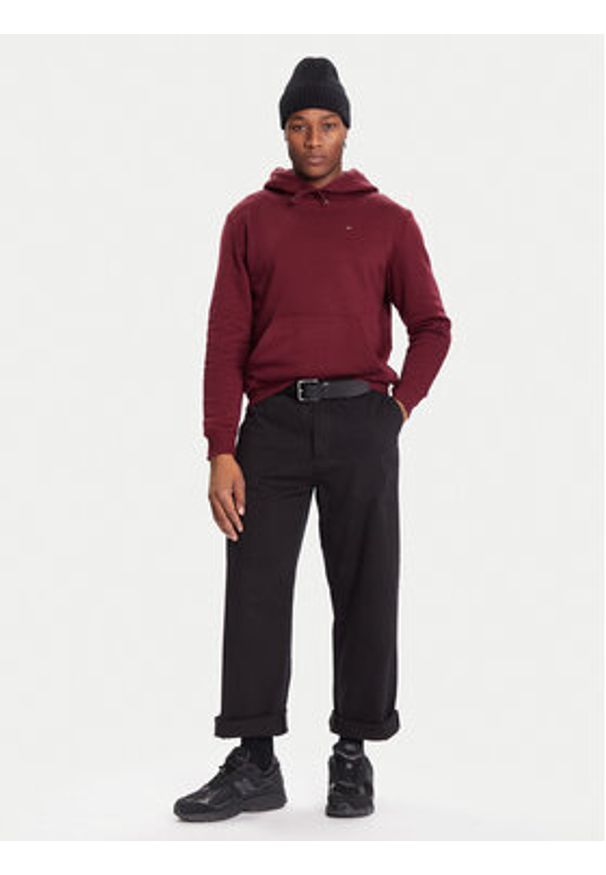 Tommy Jeans Bluza DM0DM20742 Bordowy Relaxed Fit. Kolor: czerwony. Materiał: bawełna