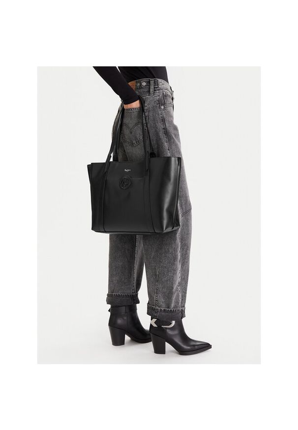 Torebka Pepe Jeans. Kolor: czarny
