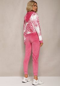 Renee - Różowy Welurowy Komplet Dresowy z Wzorzystą Bluzą z Kapturem i Joggerami Rouviana. Kolor: różowy. Materiał: dresówka, welur