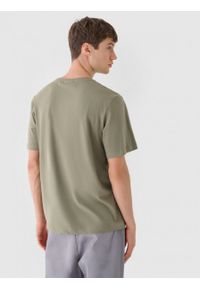 outhorn - T-shirt basic męski - khaki. Kolor: brązowy. Materiał: dzianina, bawełna, materiał. Wzór: gładki