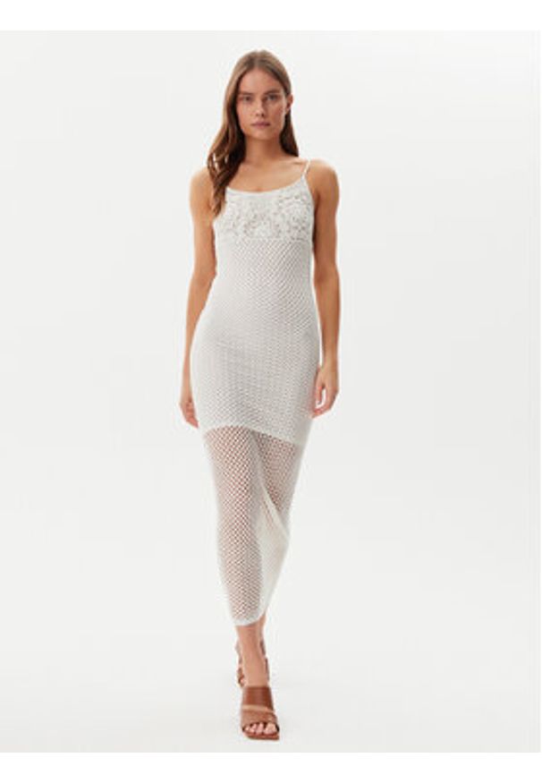 Guess Sukienka letnia E5GK07 Z3N30 Biały Regular Fit. Kolor: biały. Materiał: syntetyk. Sezon: lato
