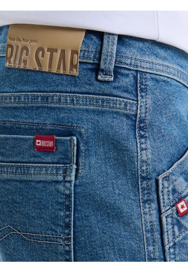 Big-Star - Jeansy męskie z naszytymi kieszeniami niebieskie Rikus 109. Kolor: niebieski. Wzór: aplikacja. Styl: klasyczny