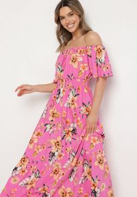 Born2be - Fuksjowa Sukienka w Kwiaty z Gumką w Talii i Hiszpańskim Dekoltem Devoris. Okazja: na co dzień, na spacer, na imprezę. Kolor: różowy. Wzór: kwiaty. Sezon: lato. Styl: casual, elegancki #3